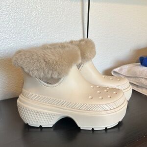 Crocs Women's Cream Faux Fur Lined